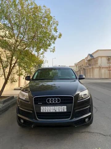 Used Audi Q7 2010 Used Audi Q7 2010 used_cars.forSale
