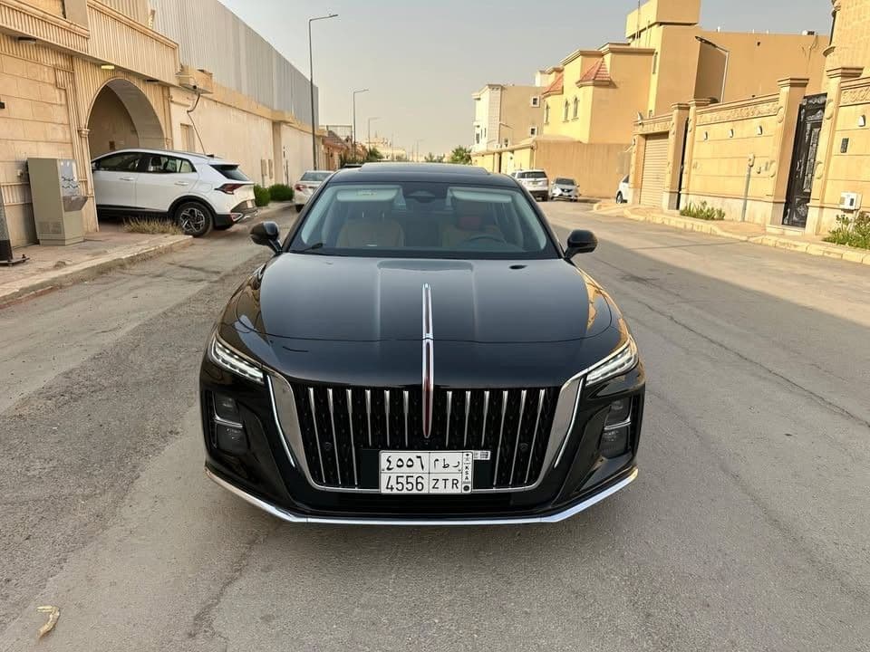 Used Hongqi Ousado 2024