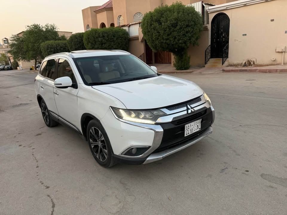 Used Mitsubishi Outlander 2022
