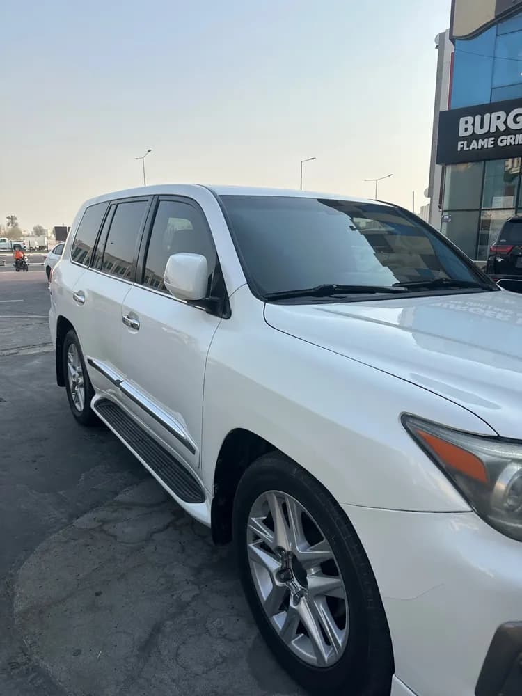 Used Lexus LX 570 S 2009
