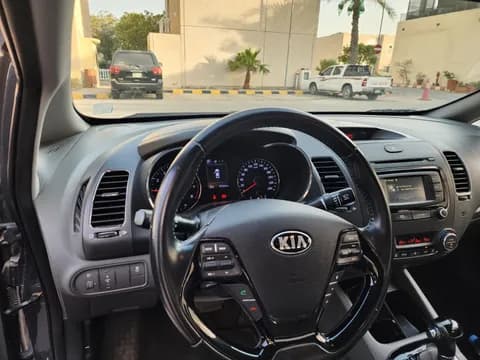 Used Kia Cerato 1.6L Sedan 2017 Used Kia Cerato 1.6L Sedan 2017 used_cars.forSale