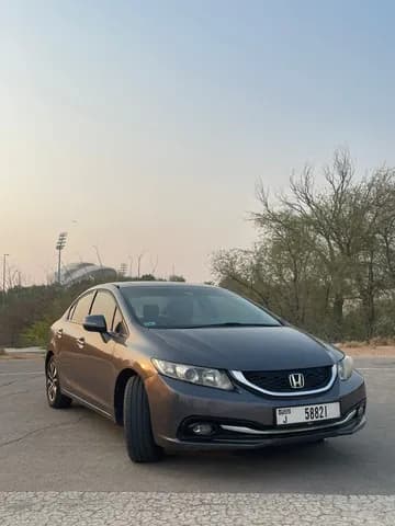 Used Honda Civic 4 door VTi 2015 Used Honda Civic 4 door VTi 2015 used_cars.forSale