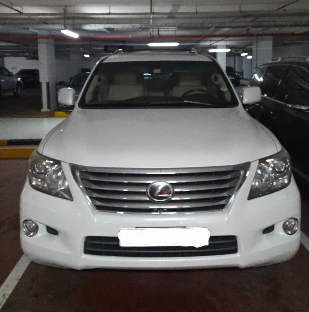 Used Lexus LX 570 5 door 5.7L 2009