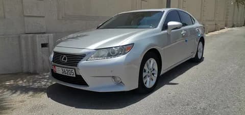لكزس إي إس 300 Hybrid 2013 مستعملة لكزس إي إس 300 Hybrid 2013 مستعملة used_cars.forSale