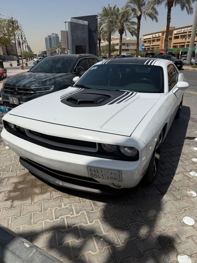 Used Dodge Challenger 5.7L R/T Shaker 2014
