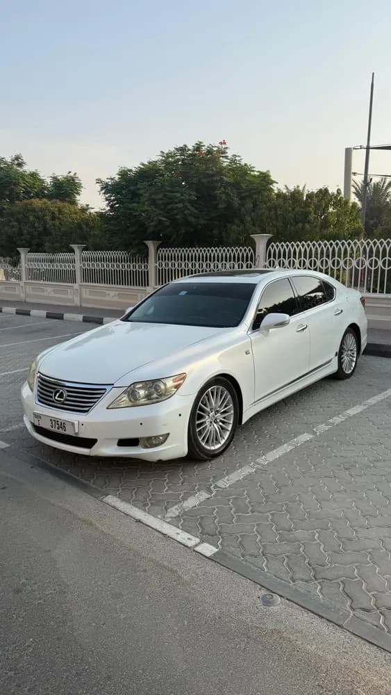 Used Lexus LS460 2010