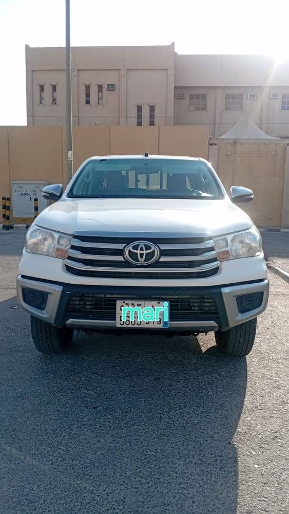 Used Toyota Hilux 2.4L GL 2 Double Cab DSL M/T 4x4 2023