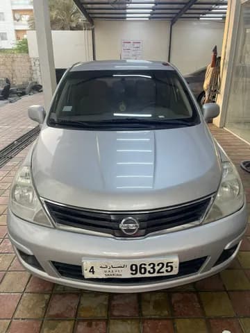 Used Nissan Tiida 1.8 Hatchback 2013 Used Nissan Tiida 1.8 Hatchback 2013 for sale