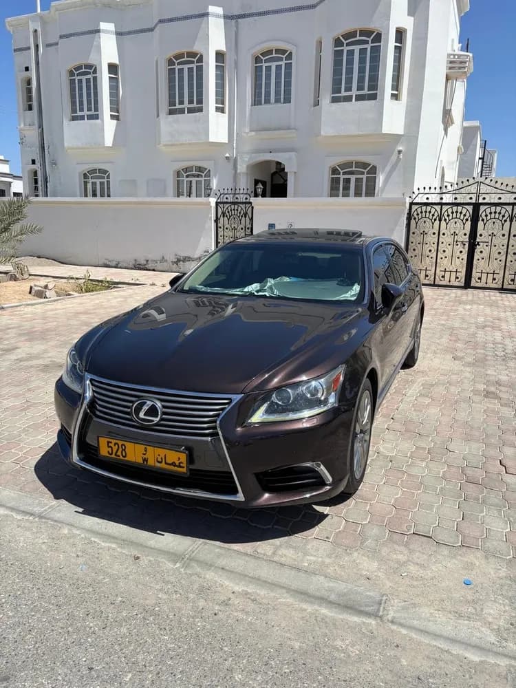 Used Lexus LS 460L 4 door 4.6L LWB 2013