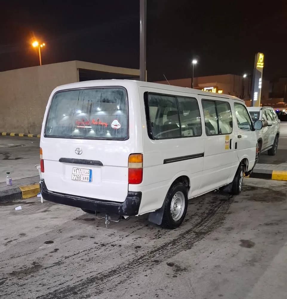 Used Toyota Hiace Low Roof Van 1998 Used Toyota Hiace Low Roof Van 1998 used_cars.forSale