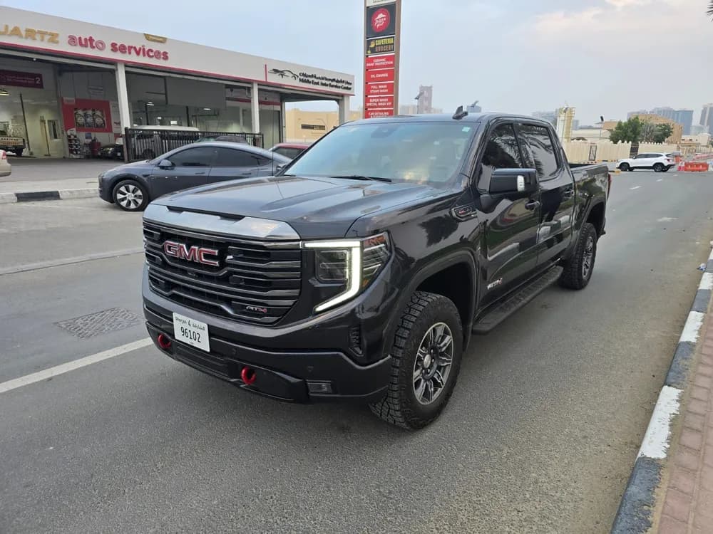 Used GMC Sierra 6.2L V8 AT4 Regular Cab (AWD) 2024