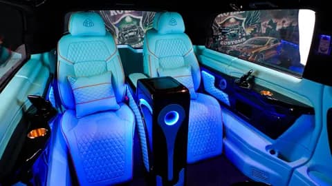 New Mercedes-Benz V Class Avantgarde – VIP 2026 New Mercedes-Benz V Class Avantgarde – VIP 2026 used_cars.forSale