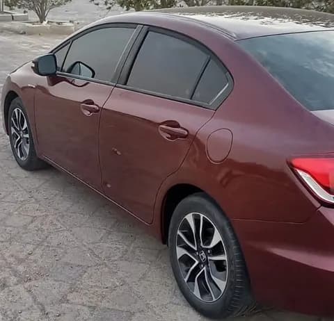 هوندا سيفيك 4 أبواب في تي آي 2015 مستعملة هوندا سيفيك 4 أبواب في تي آي 2015 مستعملة used_cars.forSale