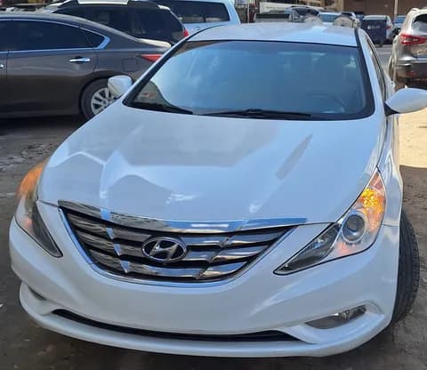 Used Hyundai Sonata 2.4L 2013 Used Hyundai Sonata 2.4L 2013 used_cars.forSale