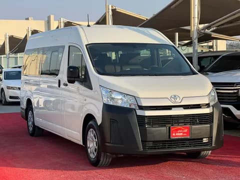 Used Toyota Hiace 3.5L high roof commuter (13 seater) 2024 Used Toyota Hiace 3.5L high roof commuter (13 seater) 2024 for sale