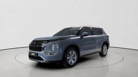 Used Mitsubishi Outlander 2026 Used Mitsubishi Outlander 2026 للبيع