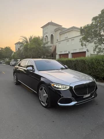 مرسيدس بنز مايباخ S 560 2022 مستعملة مرسيدس بنز مايباخ S 560 2022 مستعملة للبيع