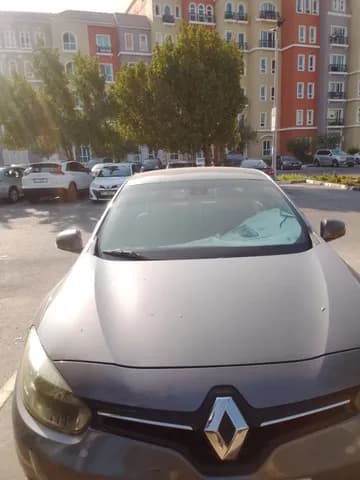 رينو فلوينس 4 Door 1.6L CVT 2016 مستعملة رينو فلوينس 4 Door 1.6L CVT 2016 مستعملة للبيع
