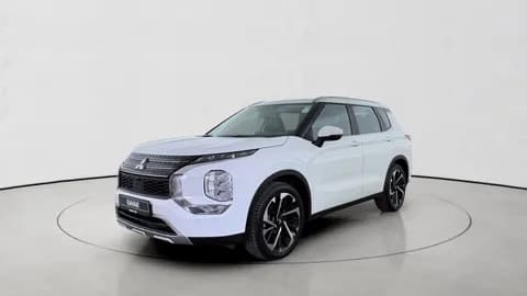 Used Mitsubishi Outlander 2024 Used Mitsubishi Outlander 2024 للبيع