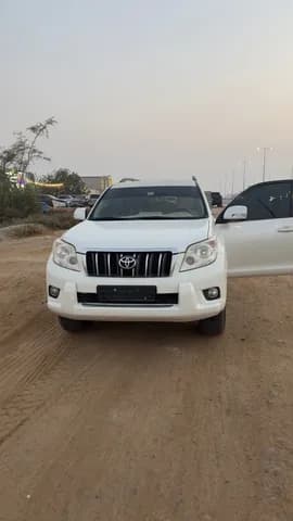تويوتا لاند كروزر برادو 5 Door 4.0L VXL 2012 مستعملة تويوتا لاند كروزر برادو 5 Door 4.0L VXL 2012 مستعملة للبيع