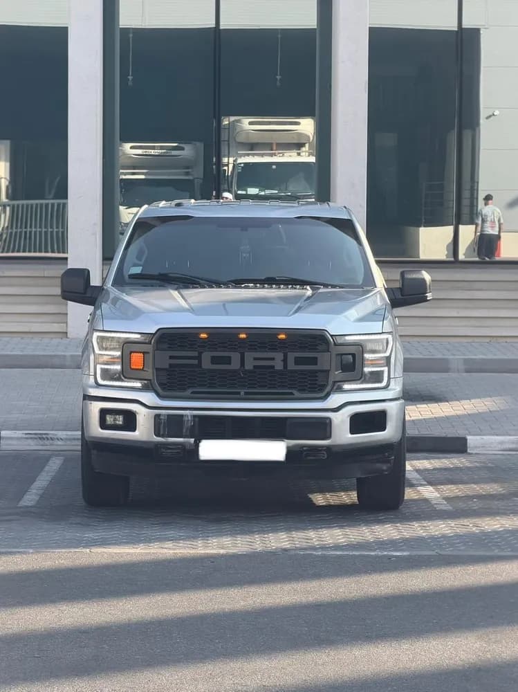 فورد أف-150 6.2L 2-door 2018 مستعملة