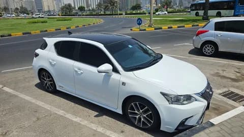 لكزس سي تي 200أتش 4 door 1.8L 2016 مستعملة لكزس سي تي 200أتش 4 door 1.8L 2016 مستعملة للبيع