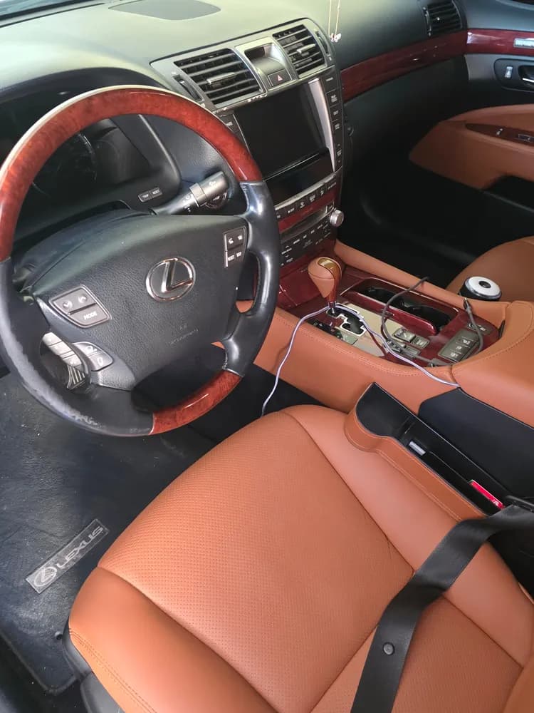 Used Lexus LS460 2010