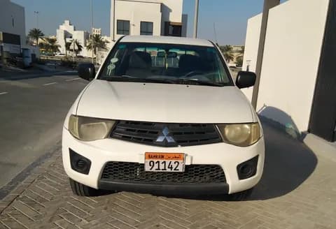 ميتسوبيشي إل200 2.4L Double Cab GLS (4WD) 2012 مستعملة ميتسوبيشي إل200 2.4L Double Cab GLS (4WD) 2012 مستعملة للبيع