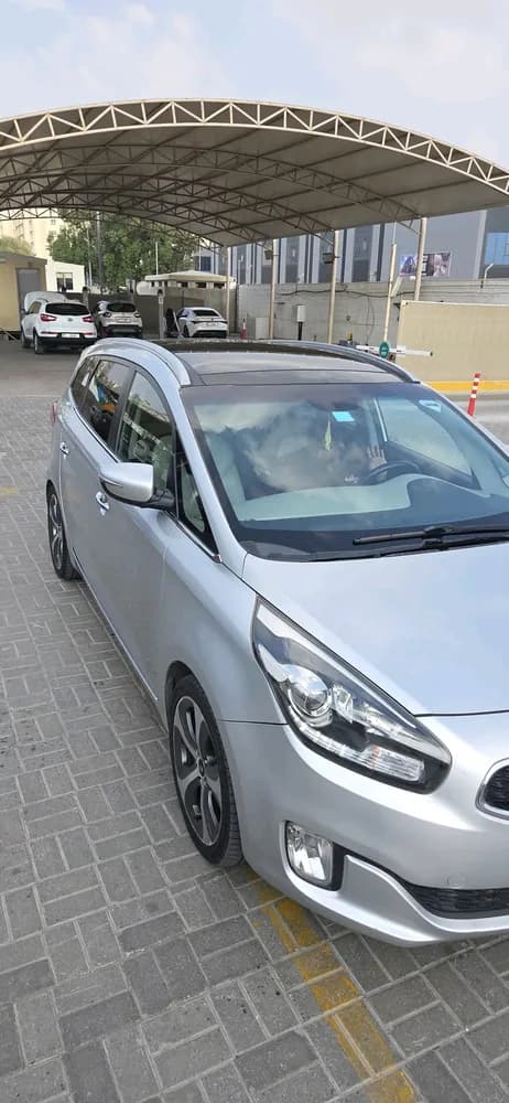 Used Kia Carens 2.0 EX 2016