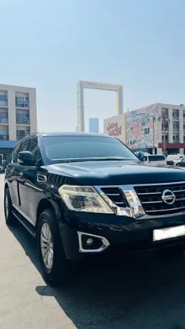 نيسان باترول SE Platinum 2017 مستعملة نيسان باترول SE Platinum 2017 مستعملة للبيع