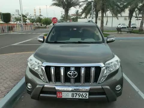 تويوتا لاند كروزر برادو 4.0L VXR 2015 مستعملة تويوتا لاند كروزر برادو 4.0L VXR 2015 مستعملة للبيع