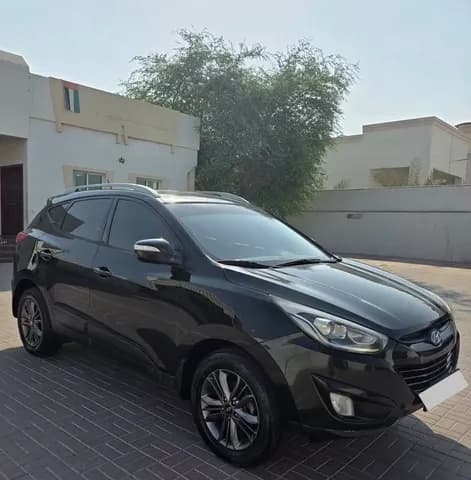 هيونداي توسان 2.0L AWD 2015 مستعملة هيونداي توسان 2.0L AWD 2015 مستعملة للبيع