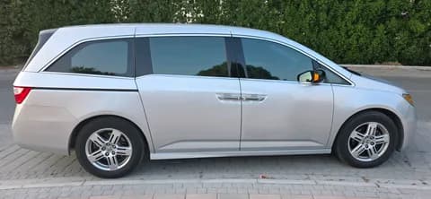 Used Honda Odyssey 3.5L Touring 2012 Used Honda Odyssey 3.5L Touring 2012 for sale