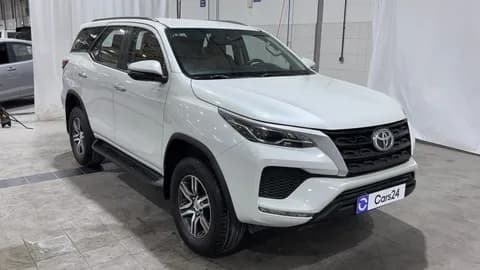 تويوتا فورتشنر 2023 مستعملة تويوتا فورتشنر 2023 مستعملة used_cars.forSale