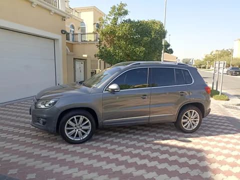 فولكس فاجن تيغوان 2.0L SEL 2014 مستعملة فولكس فاجن تيغوان 2.0L SEL 2014 مستعملة used_cars.forSale