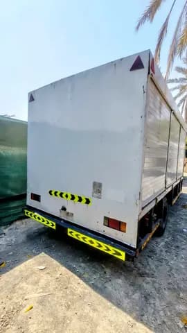ايسوزو إن بي أر 2015 مستعملة ايسوزو إن بي أر 2015 مستعملة used_cars.forSale
