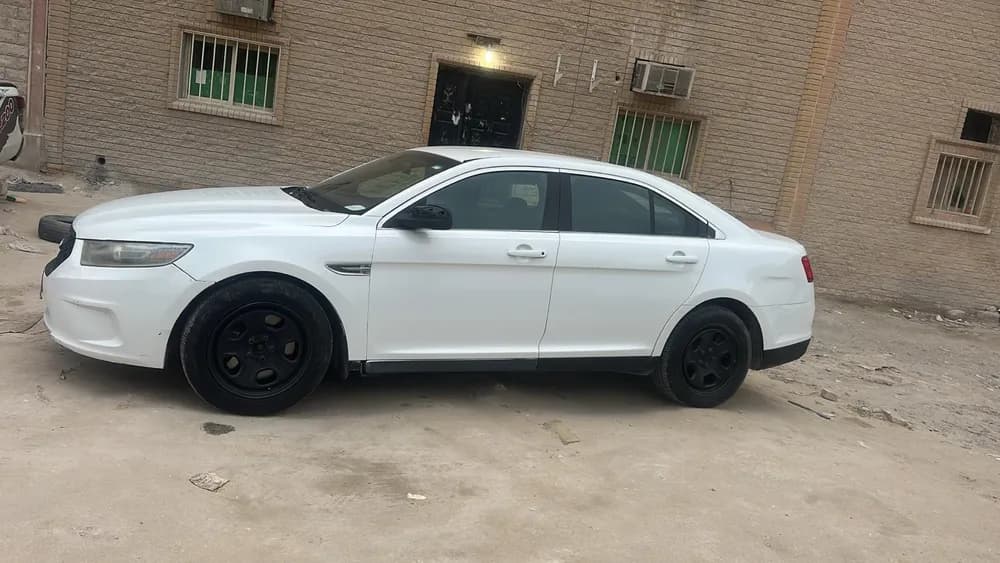 Used Ford Taurus 3.5L V6 SE 2015