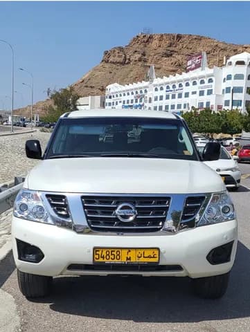 Used Nissan Patrol 4.0L XE 2017 Used Nissan Patrol 4.0L XE 2017 used_cars.forSale