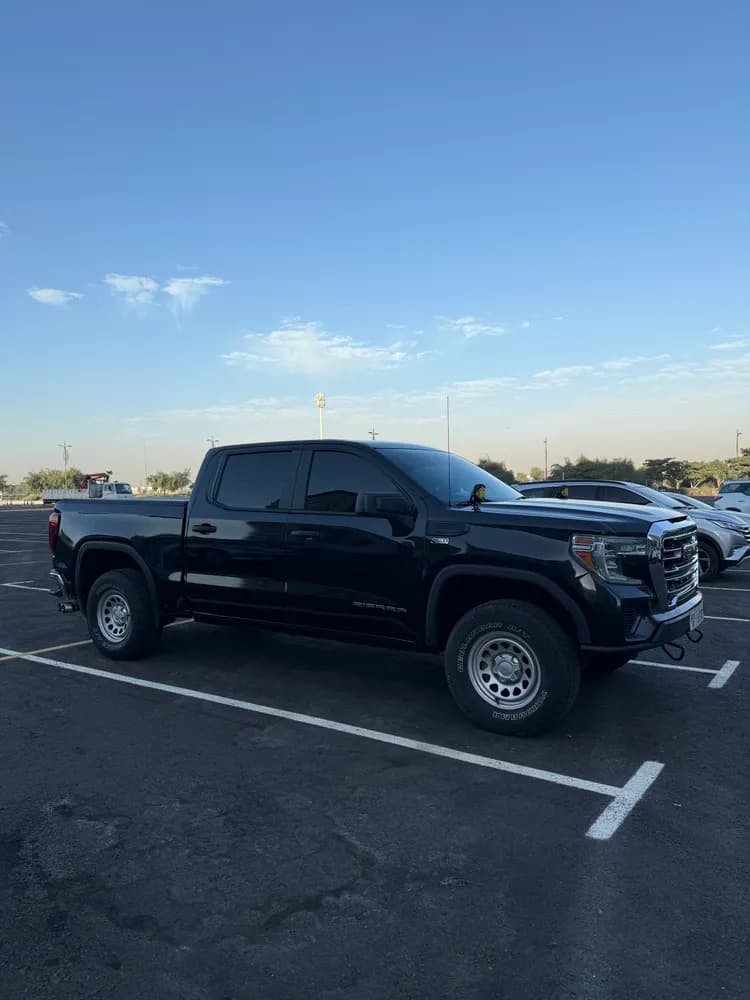 Used GMC Sierra 1500 5.3L Crew Cab SLE 2019
