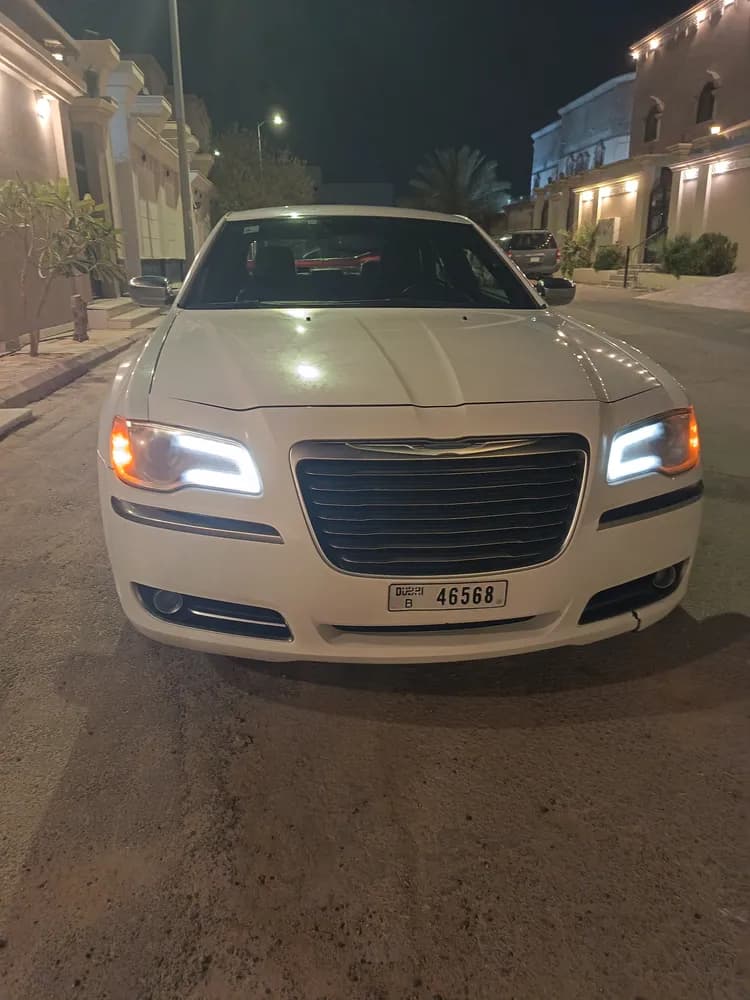 Used Chrysler 300 3.6L V6 2012