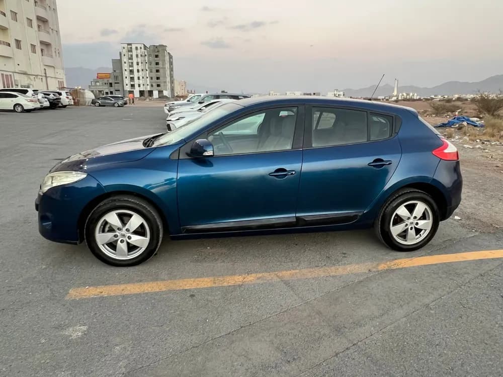Used Renault Megane 1.6L LE 2012