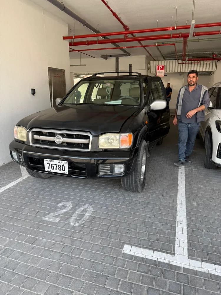 Used Nissan Pathfinder SV 4WD 2002