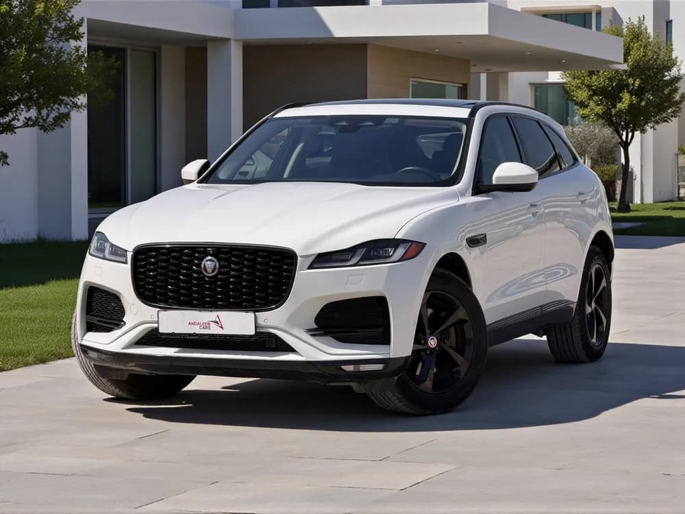 جاكوار أف-بيس 2.0T R-Sport (250 PS) 2021 مستعملة