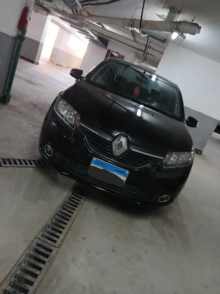 Used Renault Logan E2 M/T 2015