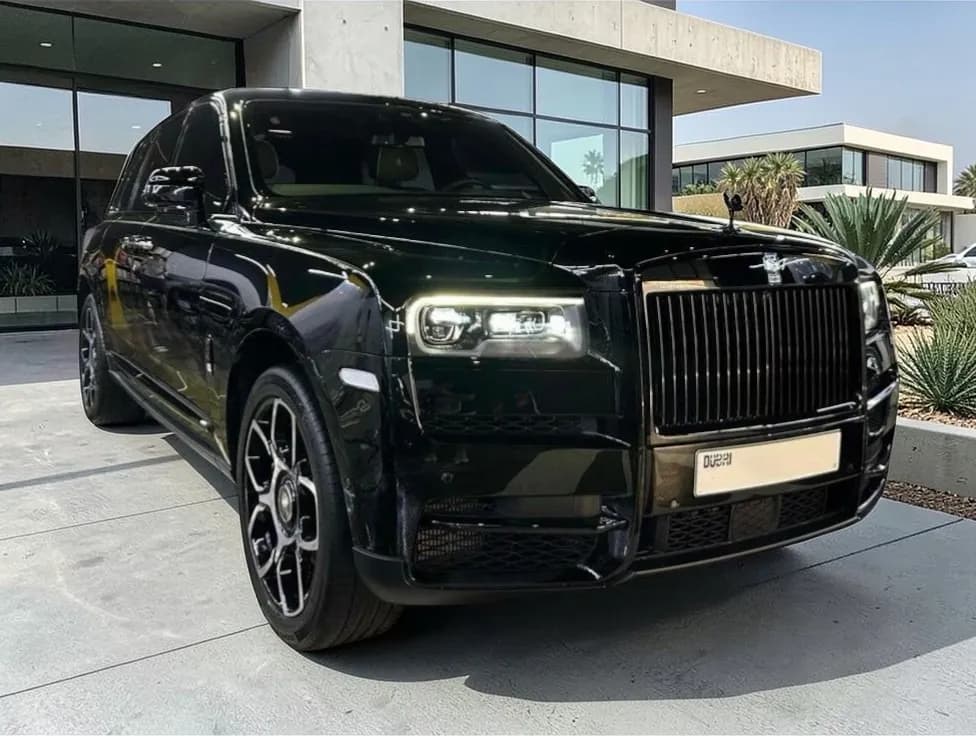 رولز رويس كولينان 6.75L Twin-Turbo (563 HP) 2023 مستعملة