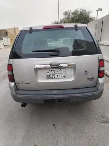 Used Ford Explorer XLT 2006