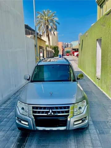 Used Mitsubishi Pajero 3.8L GLS 5 Door high 2017 Used Mitsubishi Pajero 3.8L GLS 5 Door high 2017 for sale