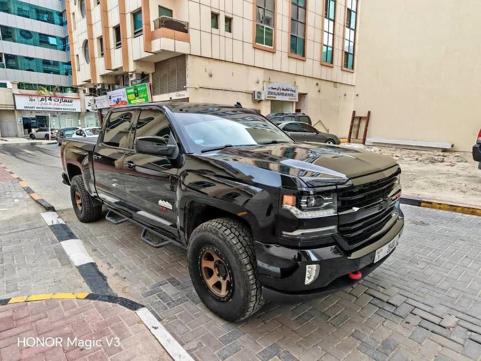 Used Chevrolet Silverado 6.2L V8 High Country 2017