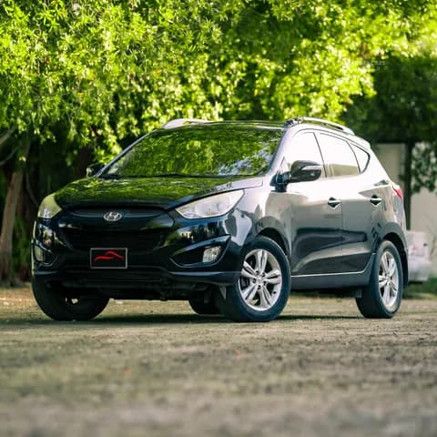 Used Hyundai Tucson 2.0L FWD 2012 Used Hyundai Tucson 2.0L FWD 2012 for sale