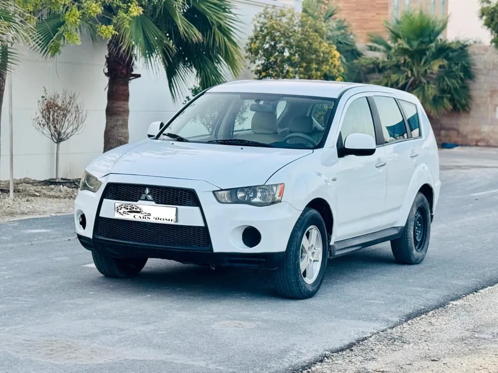 Used Mitsubishi Outlander 2.4L 2011